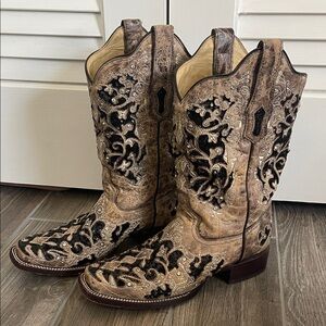 Corral Brown and Black Heeled Boots